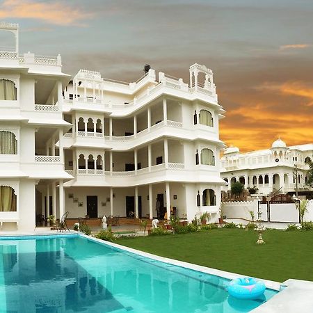 Sai Palace Hotel Udaipur Ngoại thất bức ảnh