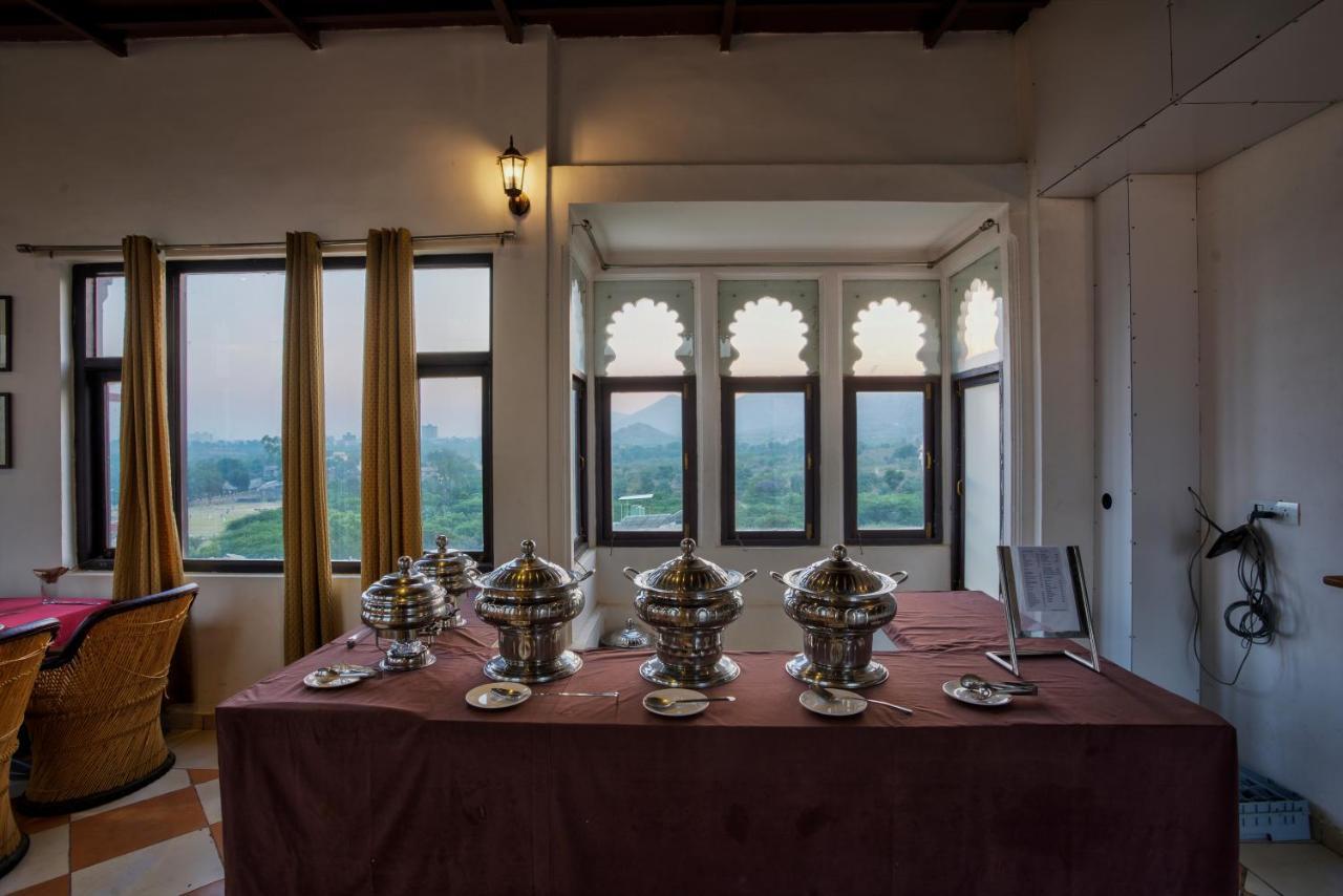 Sai Palace Hotel Udaipur Ngoại thất bức ảnh