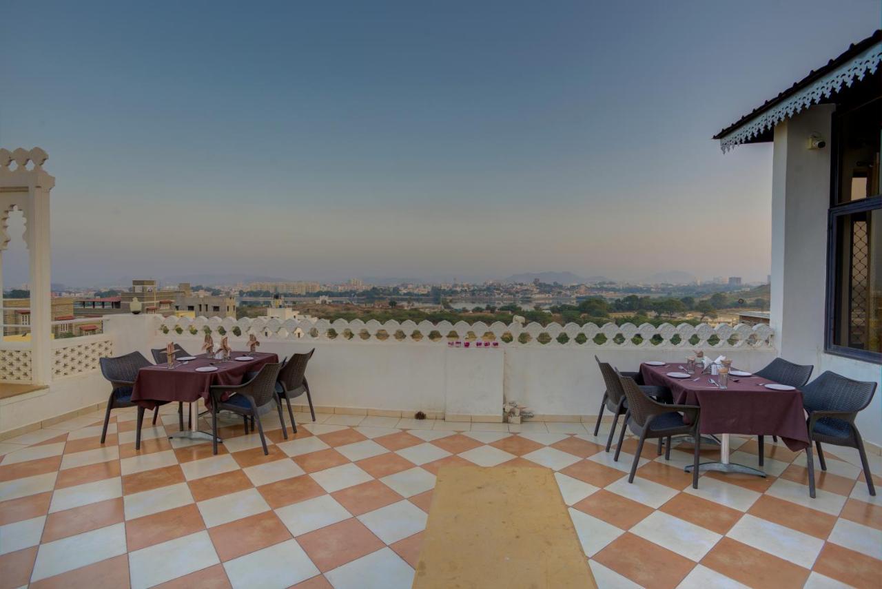 Sai Palace Hotel Udaipur Ngoại thất bức ảnh