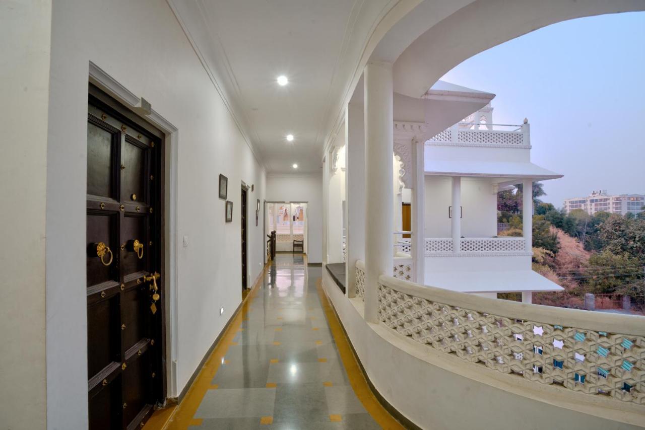 Sai Palace Hotel Udaipur Ngoại thất bức ảnh
