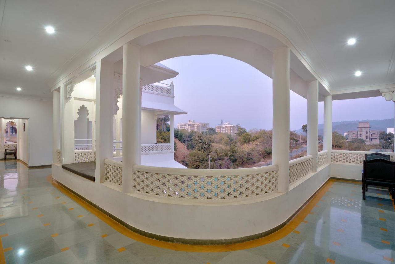 Sai Palace Hotel Udaipur Ngoại thất bức ảnh